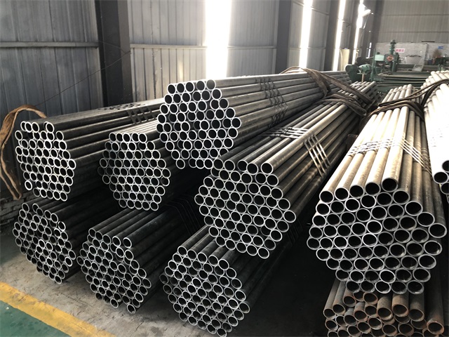 曲靖小口径厚壁无缝钢管