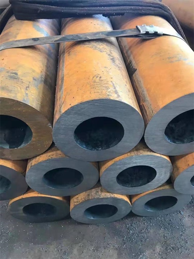 曲靖20号厚壁无缝钢管