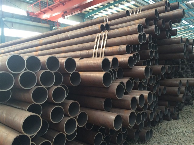 曲靖化肥设备用高压无缝钢管