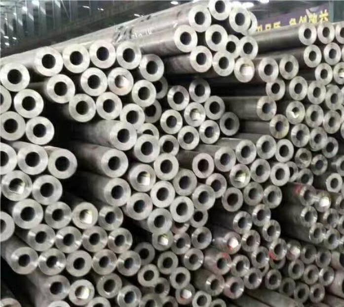 曲靖GB8162结构用无缝钢管