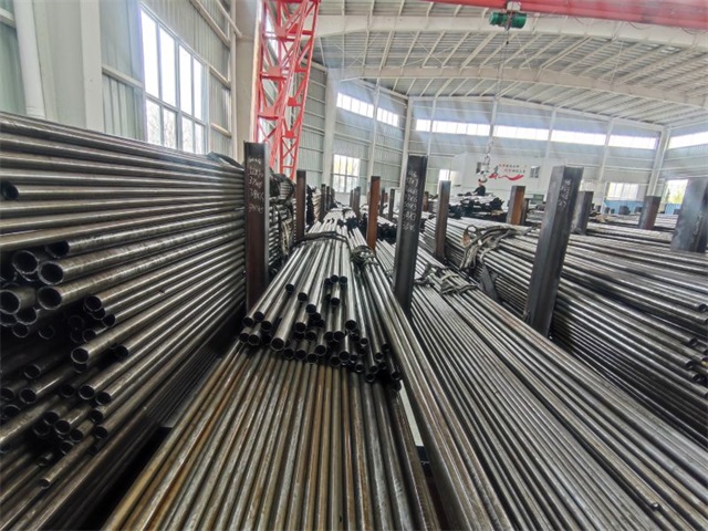 曲靖45cr精密无缝钢管