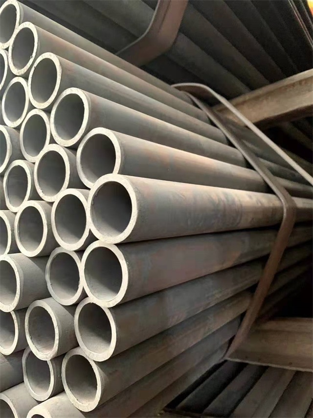 曲靖35#结构无缝钢管