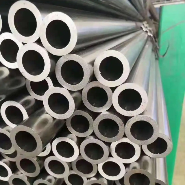 曲靖20crmnti精密无缝钢管